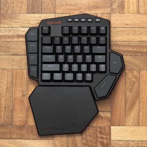 Redragon - DITI Mini Teclado Mecánico Gaming RGB Keypad Negro